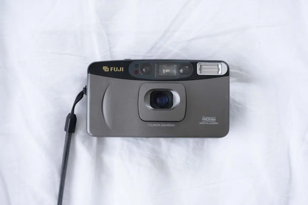 完動品試写済】富士フイルム CARDIA TRAVEL MINI DUAL-P - カメラ