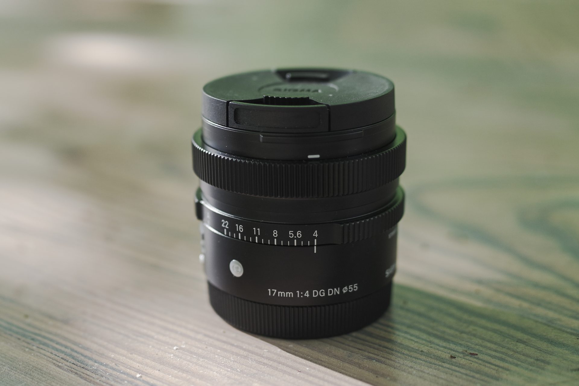 SIGMA 17mm F4 DG DN | Contemporary レビュー | MARSH（マーシュ）