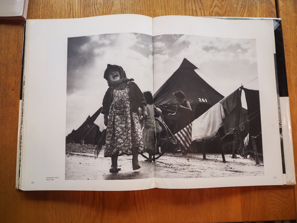 I MAGES OF WAR（1964年／Paragraphic Books）の一枚