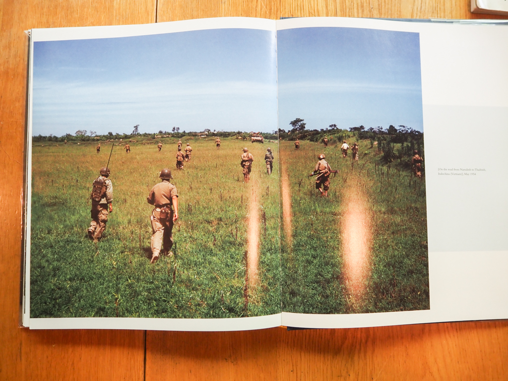 CAPA IN COLOR（2014年／International Center of Photography, DELMONICO PRESTEL）の一枚（キャパ最後の写真）