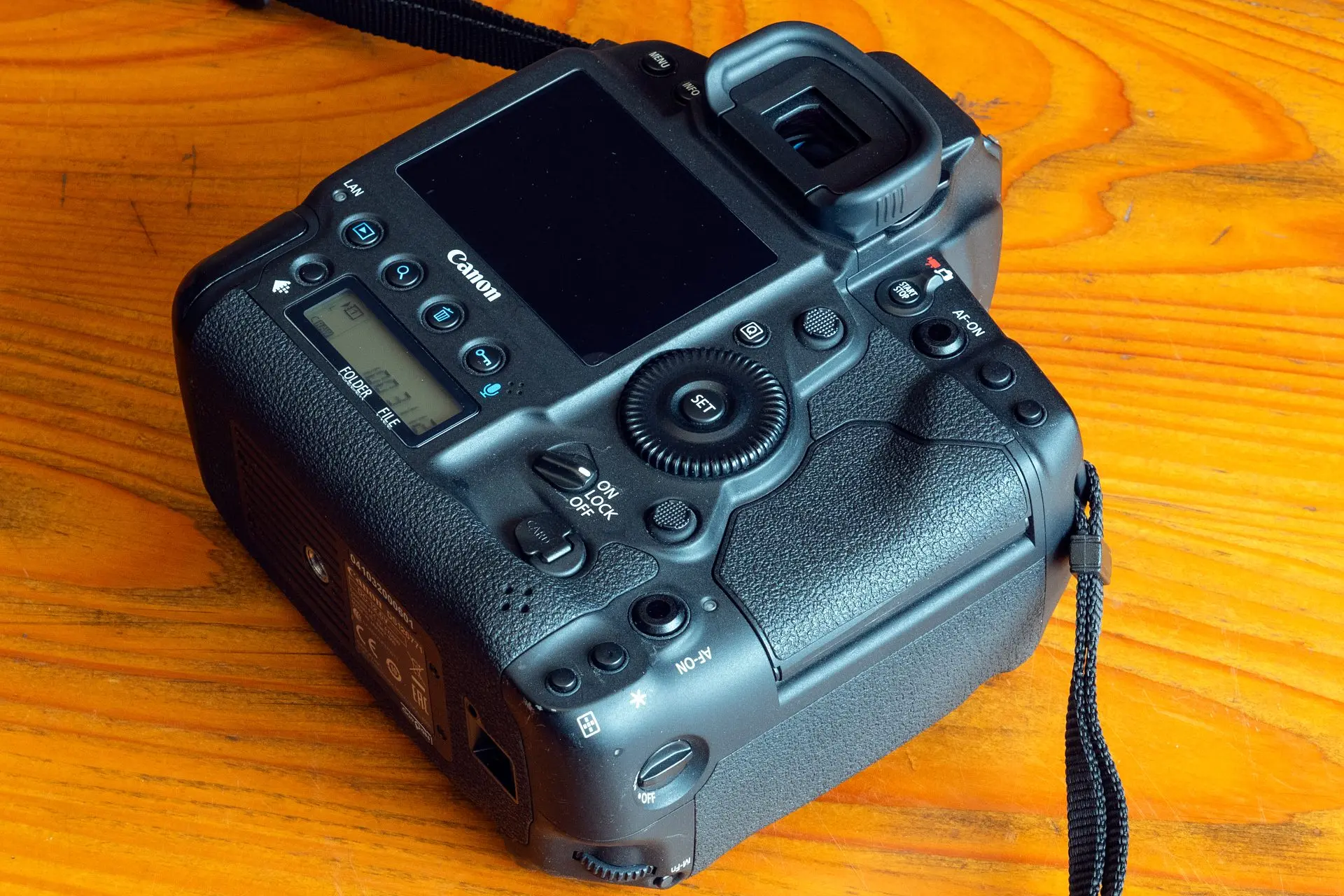 カメラ・シーン～Scenes through camera lenses～【19】リングサイドで